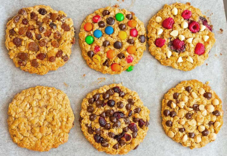 Four Ingredient Healthy Breakfast Cookies