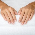 Hands with healthy nails.