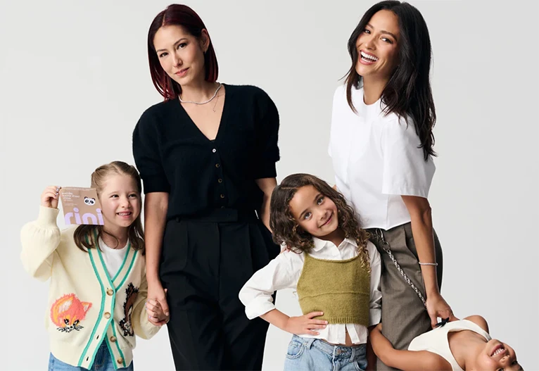 Rini children's face mask founders with kids.